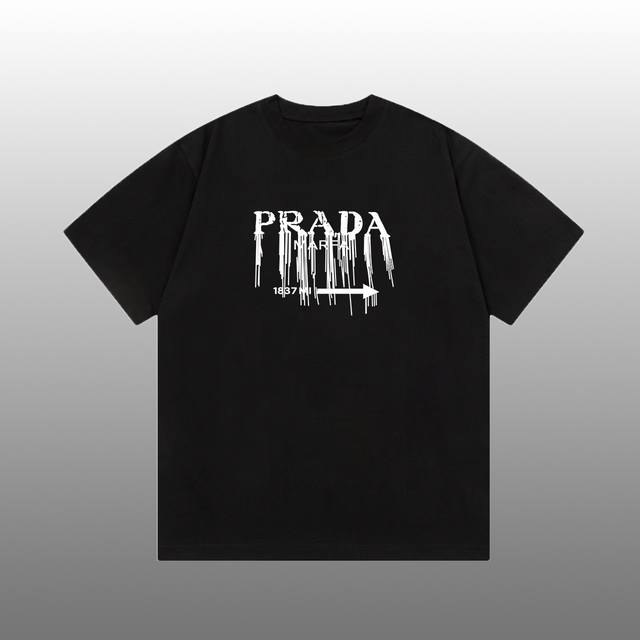 Prada 普拉达 印花Logo百搭潮流短袖T恤 吊牌 领标 水洗唛 三标齐全 高端26S双纱面料男女同款 尺码：S-Xxl 颜色：黑色，白色