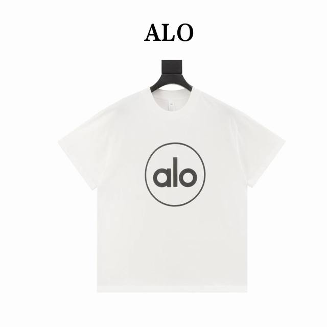 Alo 25年新款春夏圆领宽松男女同款印花T恤 宽松挺括版型男女同款可搭配情侣 三标齐全该有的都有彰显排面 索罗纳高密度螺纹领口不易变形避免上身领口尴尬 这是大