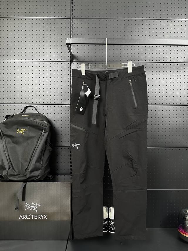 款号：Dj1330 顶级版本 Arcteryx Gamma Lt Pant软壳加绒刺绣冲锋裤 始祖鸟加厚秋冬速干长裤 始Z鸟男款轻便灵活快干立体剪裁徒步运动裤