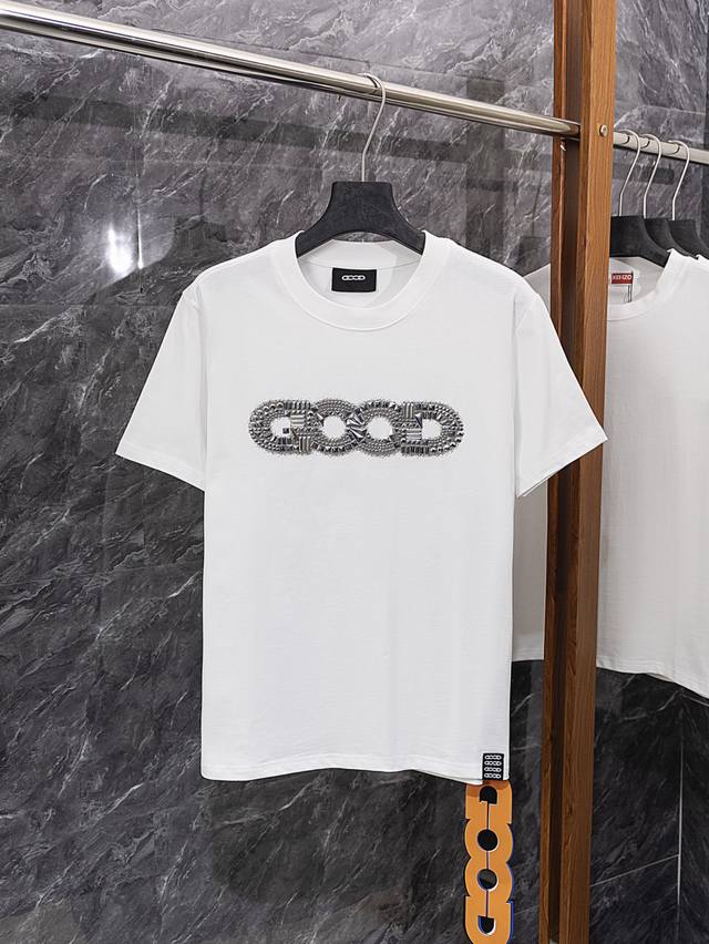 款号J77 Goodbrand2025Ss碎片金属Logo轻奢时尚高级感短袖T恤男女Good短袖 印花特殊订制烫钻 全套辅料细节 Yb内置洗衣袋 还原1比1 男
