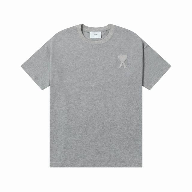 款号：605 Ami春夏短袖系列~ 重磅厚实高克重 100%双纱棉270克重 细节到位 质量过关 支持对比 S-Xl 四个码数 颜色：灰色