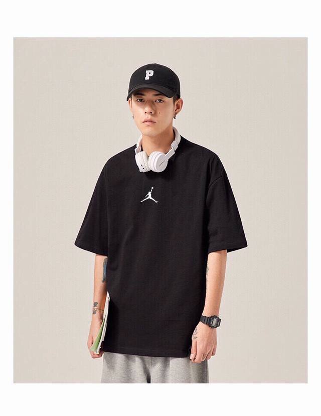 款号A316# 七龙珠超级赛亚人 九宫格 撞色休闲宽松短袖T恤 男女同款 情侣款面料工艺： 1.260G重磅纯棉，100%棉，恰到好处的克重，上身有型不显轻飘，