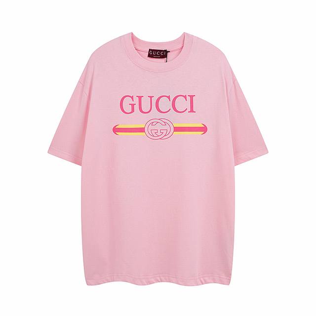 Gucci古奇2025春夏腰带经典印花圆领短袖T恤采用260克双纱精棉，衣服偏厚使整体高透气和柔软性，高版本，三标齐全！男女同款克重260克 采用32支的特纺紧