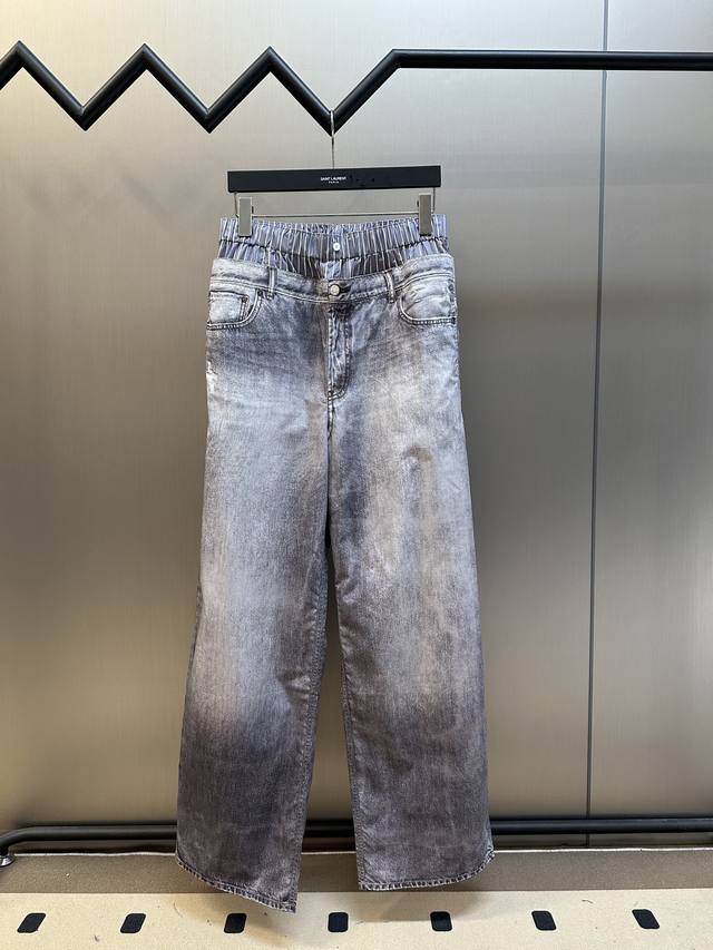 Acne 2025新款双腰长裤 订制面辅料，超好看的做旧印花牛仔阔腿裤，破版型阔身版型，上身腔调满满，超有氛围感，不是牛仔面料，是印花牛仔效果！面料很轻薄！ S