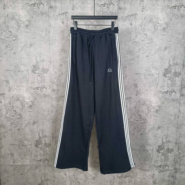 Blcg Loop Sports Icon Zipped Sweatpants In Black White 25Fall秋冬款五道杠拉条设计徽标小标刺绣运动裤