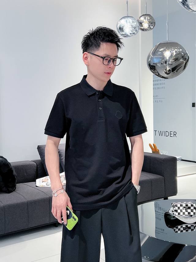 蒙口2025Ss夏季新款 Logo男士翻领Polo衫！经典商务男款，高端男装的天花板级别的商务男款！简约时尚大气不失优雅，单穿内搭体面过人，品质控 细节控的闭眼