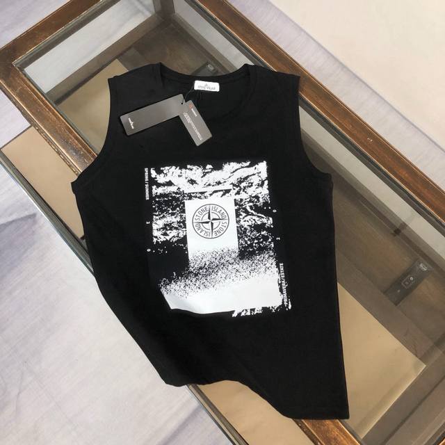 石头家 春夏新款圆领背心 专柜同步 高端品质 独家定制面料 高端T系列！品牌最新元素Logo重工设计 进口260支的高品棉， 5D视觉 定制螺纹Logo高品印花