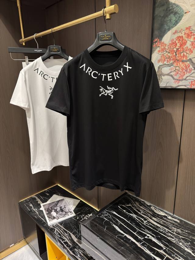 Arc25S春夏新款休闲圆领短袖，码数S～Xl