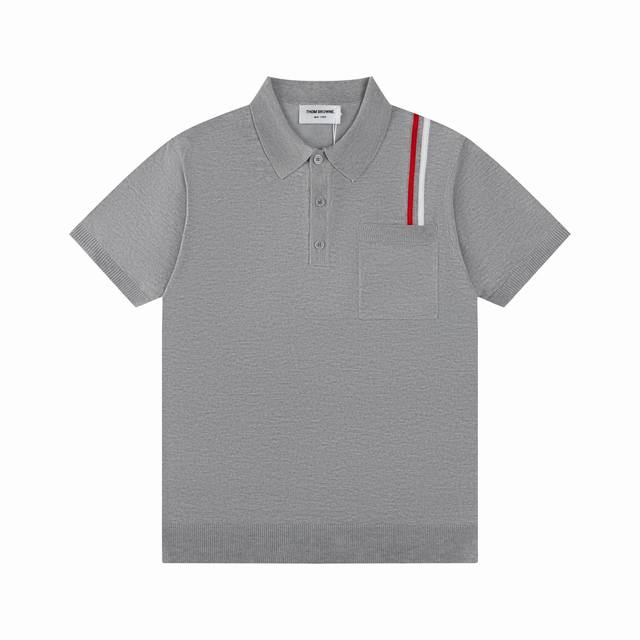 Thom Browne 汤姆布朗 Tb经典四条杠基础风格 年年都穿的经典款必须选择品质独家定制，柔软舒适，圆领短袖针织衫，凉爽，透气，手感无敌好，拿到手里就能感