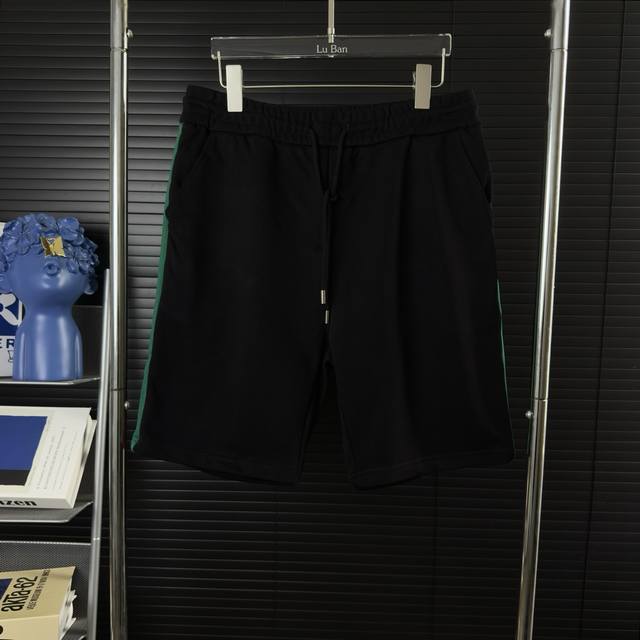 622 当天到货 现货现配 Gucci 古驰 字母 双G刺绣 纯棉卫衣布 Logo标识 侧边织带 五分裤、高品质牛肚面料、特别手感、超级质感 舒适柔软透气 休闲