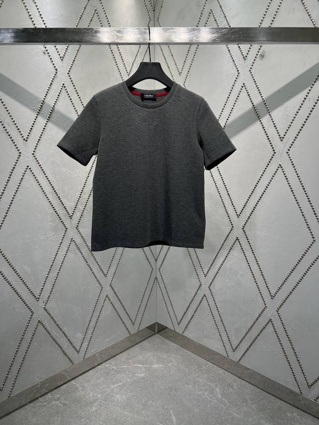 Maxmara 25Ss新款圆领短袖直筒 T恤 女款 浅灰色 高版本！ 码数：S.M.L.