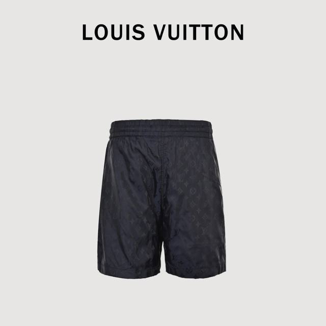 Louis Vuitton 路易威登 经典满印暗纹老花沙滩短裤 黑色 最高版本 高密丝绸提花面料，百分百复刻。裤身采用立体剪裁缝纫工艺，内衬全锦网眼，后幅标志性