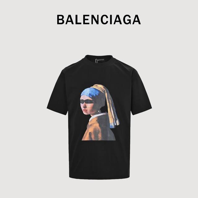 Balenciaga 巴黎世家 25Ss 肖像及后被专辑印花廓形短袖T恤 Balenciaga Music Mina音乐合作系列黑色和白色复古平纹针织廓形T恤