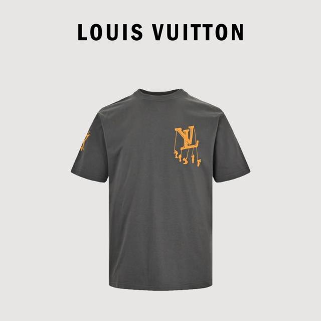Louis Vuitton 路易威登 23Ss 橙色Logo植绒印花短袖 整个侧面黄色图案采用绒面印花工艺，更显高级，定制高级面料手感柔软舒适带有弹力，简约大气