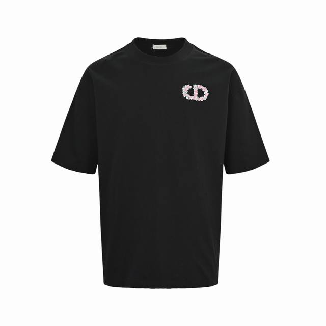 Dior 迪奥 25Ss 花卉印花短袖 面料采用定制240G 26支特滑双股精棉平纹高密无尘全棉布料。前幅高密度加厚，走线平整，代工品质，全套定制辅料。 Siz