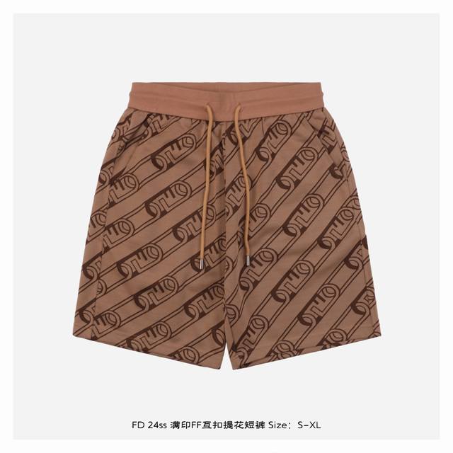 Fendi 芬迪 24Ss 满印Ff互扣提花短裤 灵感源自八十年代复古，定制面料，官方同款，同缸染面料，手感舒服，时尚又个性，超级百搭好看的一款，男女都非常合适
