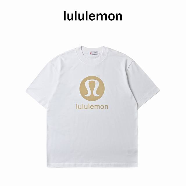 Lululemo* 25Ss 植绒新款短袖T恤 今年面料全新升级 采用高克重布料 洗完水 克 不缩水不变形 上身阔挺效果极佳 且舒适柔软质感十足 廊型版型穿着更