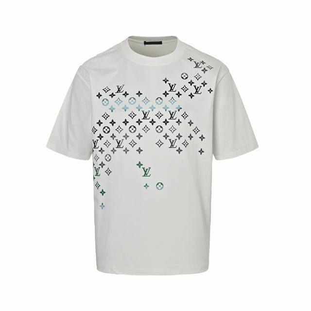 Louis Vuitton 路易威登 老花渐变印花短袖 定织定染260克进口原版面料,搭配32支1×1棉盖丝罗纹 专柜7 元购入，也是当季主线元素，进口数码直喷