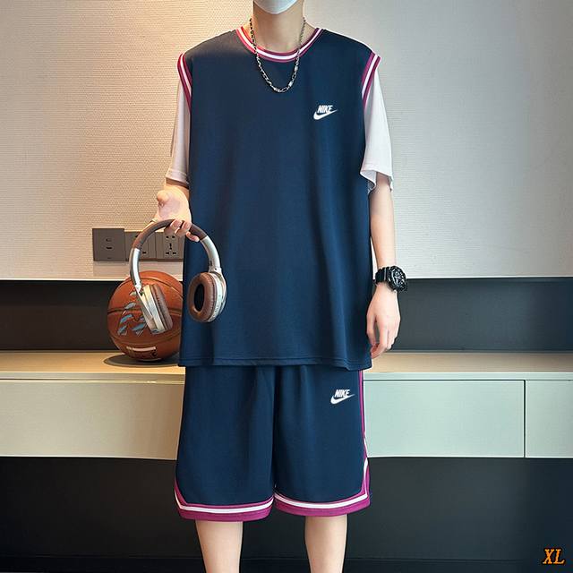 耐克 独家实拍上新夏季高品质运动套装假两件情侣运动服短裤篮球服速干衣T恤透气薄款篮球服足球服，本季主打，货源充足，放心主推，高端品质，经典设计，做工出色，经典百