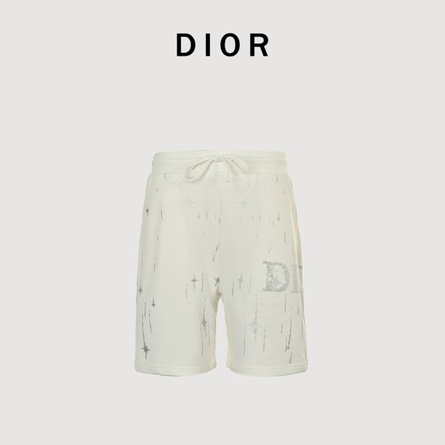 本地自 取 Dior 迪奥 25Ss 刺绣字母流星短裤 面料采用380G纯棉毛圈面料，订染颜色后整蚀毛处理，对照原版做丝滑超柔处理，布面肌理股线清晰明显，垂感一