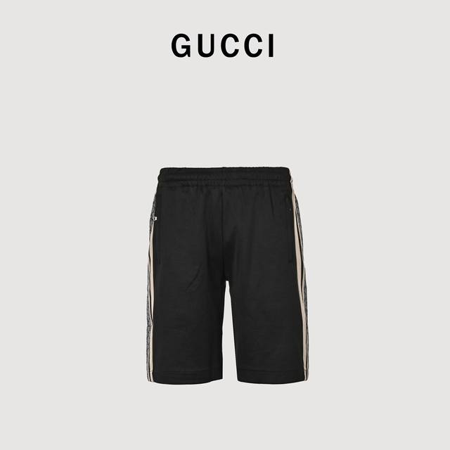 Gucci 古驰 23Ss 侧边蛇纹短裤 单色重磅引爆定织定染面料，五金开模定做，侧边印花偏藏青色，纹路数码印花制版剪裁，一对一纹路，定织定做，每一个眼位，细节