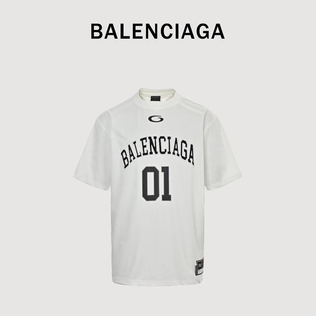 Balenciaga 25Ss 01球服圆环系列刺绣款短袖T恤 采用进口细线高密度刺绣。265克双纱面料.350克双纱十字螺纹.不易变形.宽松版本.男女同款 颜