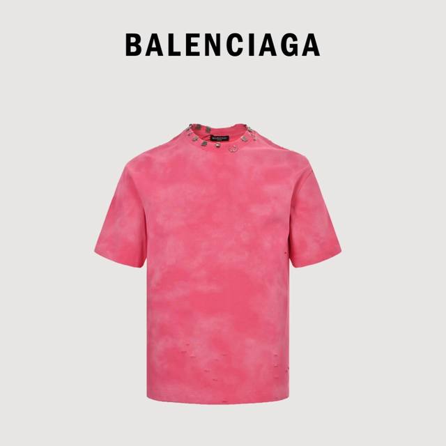 Balenciagag 巴黎世家 23Ss 铆钉穿刺水洗破洞短袖 定织定染国标高支高密 克重磅面料，380克双纱十字罗纹，螺纹采用同缸染色，颜色一致无色差，水洗