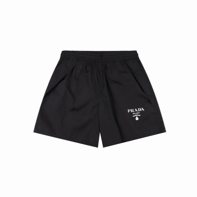 Prada 普拉达 25Ss 印花徽标尼龙短裤 采用科技尼龙防水面料 薄如蝉翼 质感莎爽 休闲舒适 Logo采用厚板印花 推荐入手 Size:38 40 42