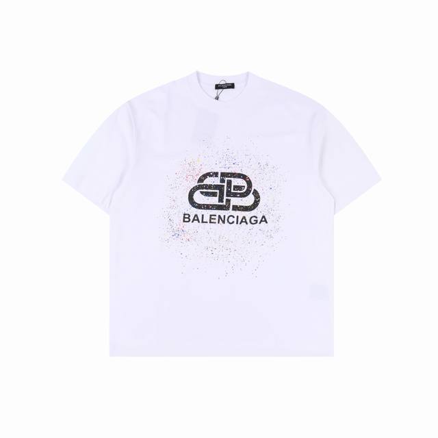 Balenciaga 巴黎世家 24Ss 泼墨锁扣印花短袖 印花材料采用安全环保无毒婴儿认证的发泡材料；印花轮廓清晰干净，有康丽机器出来的质感；如果衣服要清洗的