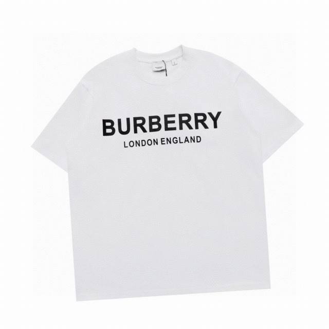 巴宝莉 Burberry 夏季新款，伦敦限定字母Logo圆领短袖T恤，面料采用32支双纱280G纯棉面料，透气性吸湿性强，众多明星都爱穿的经典款，上身效果超级棒