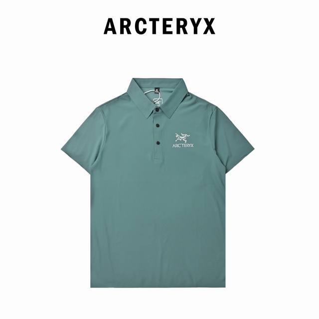 Arc'teryx 始祖鸟 新款男士翻领无痕冰丝短袖Polo衫！高端牛奶丝锦氨混纺面料，爽滑亲肤，悬垂透气，舒适感非常好！胸前高温压烫Logo，领子撞色点缀，整