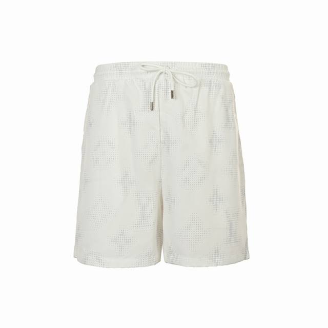 Louis Vuitton 路易威登 24Ss 老花字母Logo沙滩短裤 Os版型超宽松显瘦，满印提花小Logo的设计风格，面料采用百分百平纹衬衫面料，不变形，