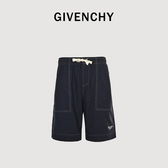Givenchy 纪梵希 牛仔亚麻刺绣短裤 工艺说明：定制亚麻 会呼吸的面料 透气清爽 舒适贴肤 采用进口机刺绣工艺 使用先进的计算机控制系统和精密的机械部件