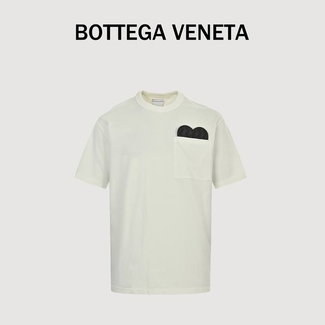 Bottega Veneta葆蝶家Bv 编织爱心皮革标识短袖T恤 原版7600购入，原版定制40支350G全棉布料，水洗后375G。工艺: 车工精密，还原原版，