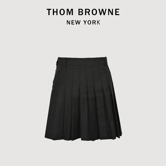 Thom Browne Tb 高腰A字伞裙 配什么都是超级协调好看的 定制圆头三色拉链，前短后长设计，每一个百褶摆都是经过车工加工定型的，所以完全不用担心散摆或