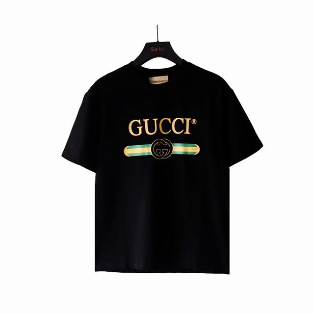 实拍细节图 +尺码表 Gucci 古驰 经典Logo烫金印花圆领T恤 Logo标识精致升级，灵感源自八十年代复古 原版面料 官方同款 短袖T恤 定制260克双纱