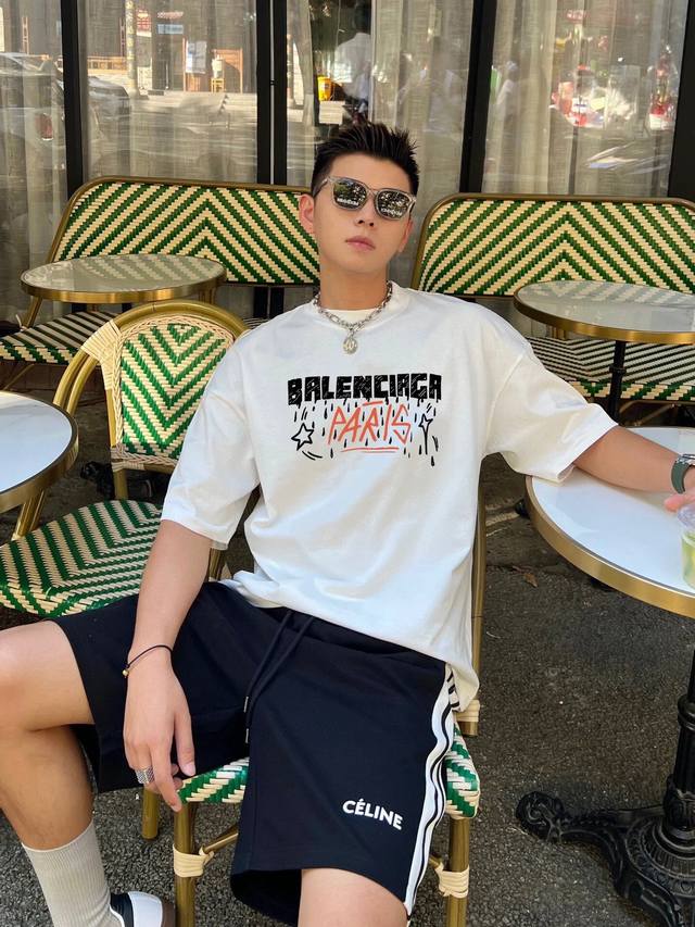 巴黎T体恤 #男士穿搭[话题]# #潮牌穿搭[话题]# #夏季穿搭[话题]# #我的日常[话题]# #短袖[话题]# #短袖推荐[话题]# #潮牌[话题]# #