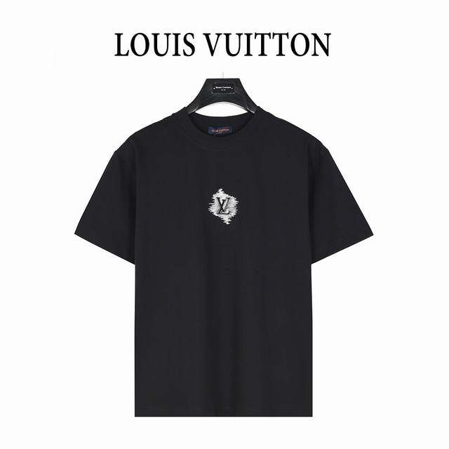 Louis Vuitton 路易威登 25Ss 简约Logo刺绣短袖T恤 购入原版开模打造，全套定制辅料，所有细节完美还原 定织定染260G纯棉双纱紧密棉面料，