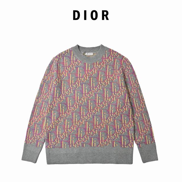 Dior 迪奥 Cd 满印提花圆领毛衣 国专11,087购入Zp操作，纱线采用定染灰色，粉色，黄色纱线，70%羊毛加30%晴纶16 1羊仔毛三纱加捻成股，进口7