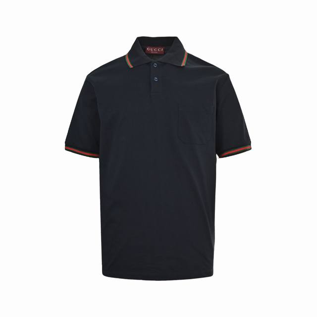 Gucci 古驰 25Ss 口袋织带标识Polo短袖 定制三角珠层雅致珠地棉，口袋压花形成具有立体感的凹凸花纹，面料都经过浇洗 手感质感更佳，不易变形，不易缩水