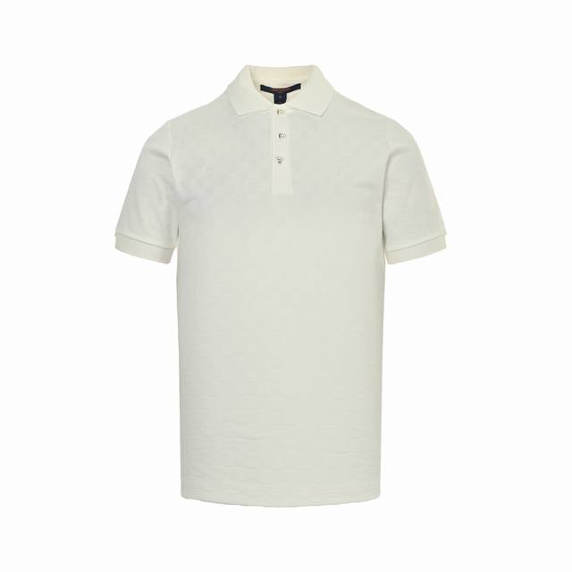 Louis Vuitton 路易威登 珍珠扣棋盘格刺绣Polo短袖 原版7500购入，原版定制棋盘格布料270G，定制Logo珍珠扣雕刻了字母标识，手工定制。采