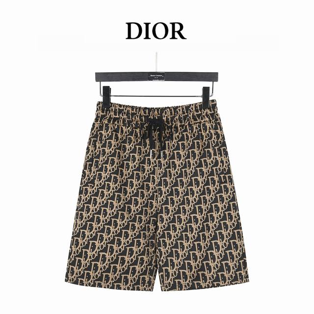 Dior 迪奥 25Ss 满印Cd字母全棉梭织短裤 Cd满印短裤进口高支高密的全棉梭织面料 通体老花图案元素 采用德国原装进口数码直喷机械设备 全件满印印后再做