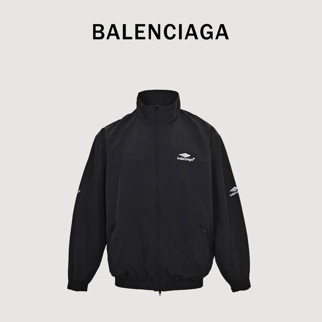 Balenciaga 巴黎世家 Blcg 字母刺绣 网面内里外套冲锋衣 花型处运用 进口田岛精密刺绣工艺 连接处对位拼缝剪裁 面料采用经纬密100*90高支高密