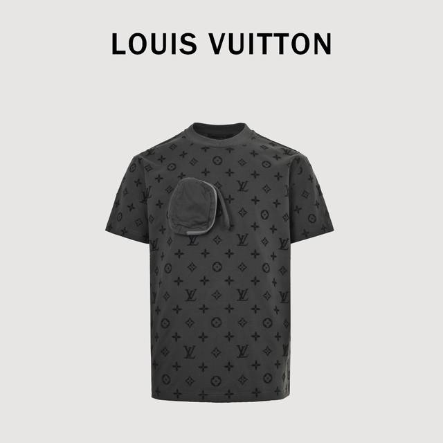 Louis Vuitton Lv 粘贴口袋植绒短袖T恤 #特殊工艺，请勿机洗 正品12999购入开发，定制26支精梳紧密双纱，领口1*1索罗纳罗纹，人工缝包，布