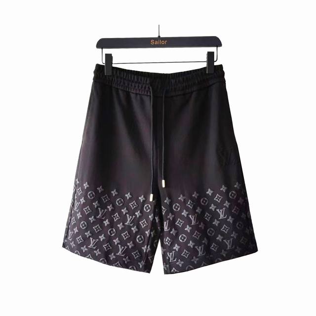 实拍细节图+尺码表 Louis Vuitton 路易威登 满天星发泡字母短裤 简约 Logo标识 五分裤 高品质纯棉 面料 特别手感 超级质感 舒适柔软透气 休