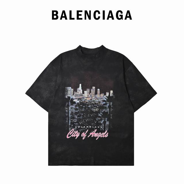 Balenciaga 巴黎世家 25Ss 都市夜景印花短袖 原6,600购入拆解面料成分定织定染双纱32S 克巴黎棉料配套巴黎独有的320克十字螺纹领口面料紧致