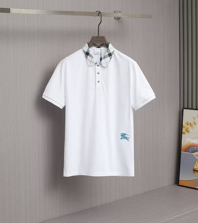 B家新款Polo上新啦。2025Ss夏季新款 Logo男士翻领Polo衫！经典商务男款，高端男装的天花板级别的商务男款！简约时尚大气不失优雅，单穿内搭体面过人，