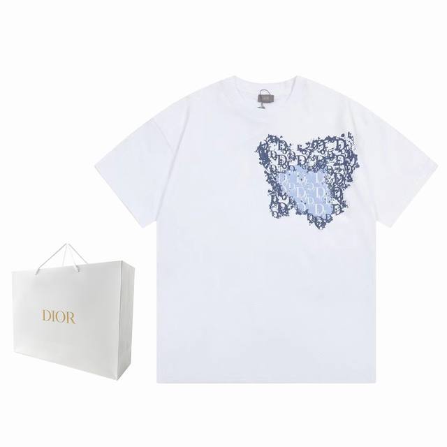 Dior 迪家 新款 定制32支280G棉盖棉面料 24Ss经典幻彩爱心老花印花字母Logo情侣款短袖T恤 经典中的经典~爱极的了这个老花爱心式艺术字体，高级极