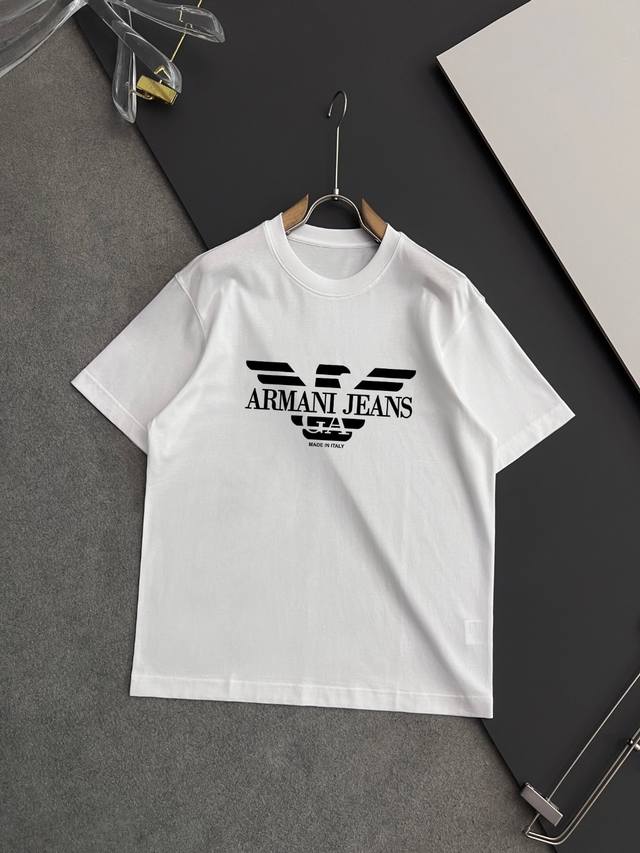 Arma* 260克纯棉双纱宽松靓仔T恤 爆款现货春夏短袖，简约基础衣橱神器， 休闲百搭必备款 做工走线质感一流，两色推荐：白色、黑色、 宽松版型S-2Xl
