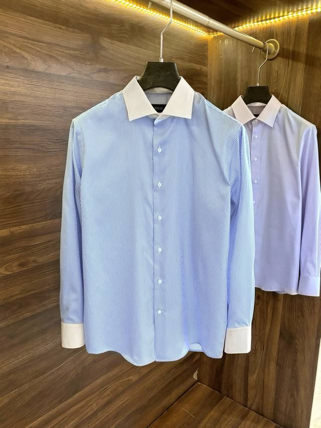 New# Zilli 绅士条纹长袖衬衫，品质之选，优雅尽显 在繁忙的都市生活中，一件得体的衬衫是商务与休闲场合的必备之选。Zilli品牌，以其卓越的品质和独特的